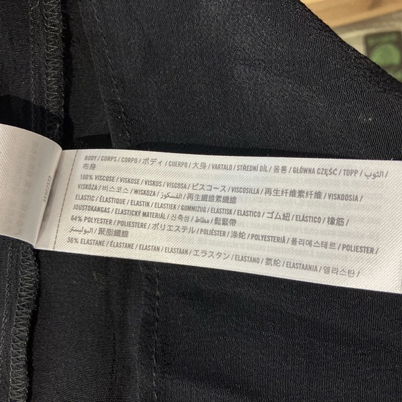 Like New Hollister Stretch Dress with Pockets Size Large - Picture 5 of 6